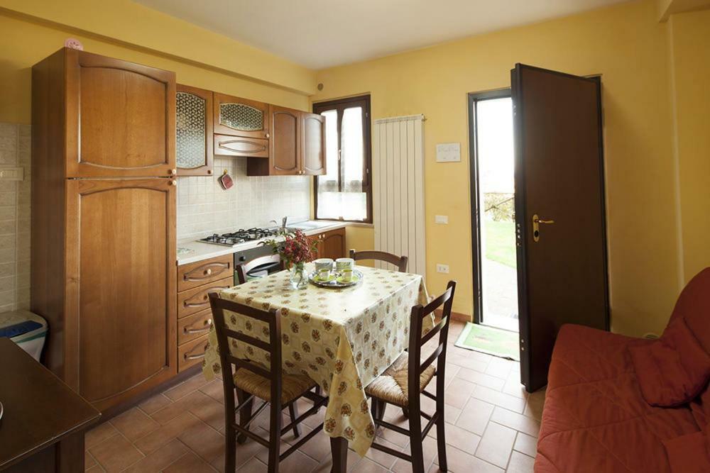 Villa Il Poggio Dei Tre Contadini à Ponte Felcino Extérieur photo