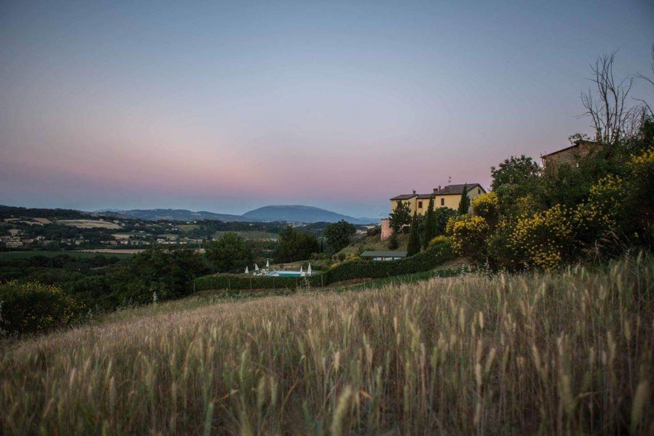 Villa Il Poggio Dei Tre Contadini à Ponte Felcino Extérieur photo